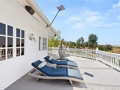 1331 Hidden Springs Dr, Corona, CA 92881