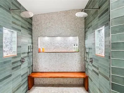 1331 Hidden Springs Dr, Corona, CA 92881