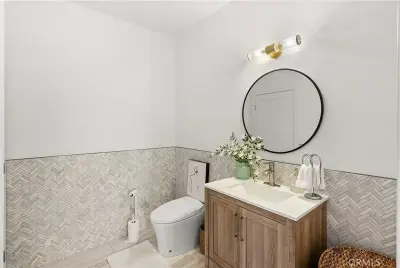 1331 Hidden Springs Dr, Corona, CA 92881