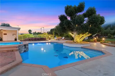 1331 Hidden Springs Dr, Corona, CA 92881