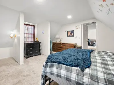 17438 Sunset View Dr