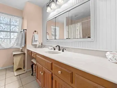 17438 Sunset View Dr