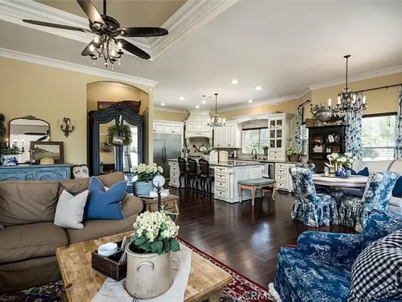 14787 Wood Rd-23
