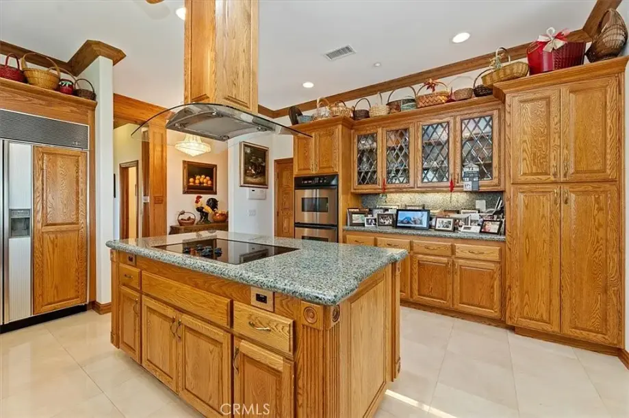 6975 Wyndham Hill Dr-15