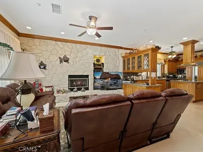 6975 Wyndham Hill Dr