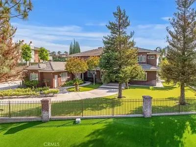 6975 Wyndham Hill Dr