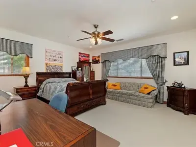 6975 Wyndham Hill Dr