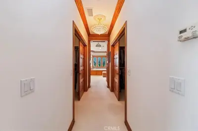 6975 Wyndham Hill Dr