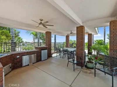 6975 Wyndham Hill Dr