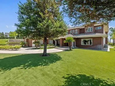 6975 Wyndham Hill Dr